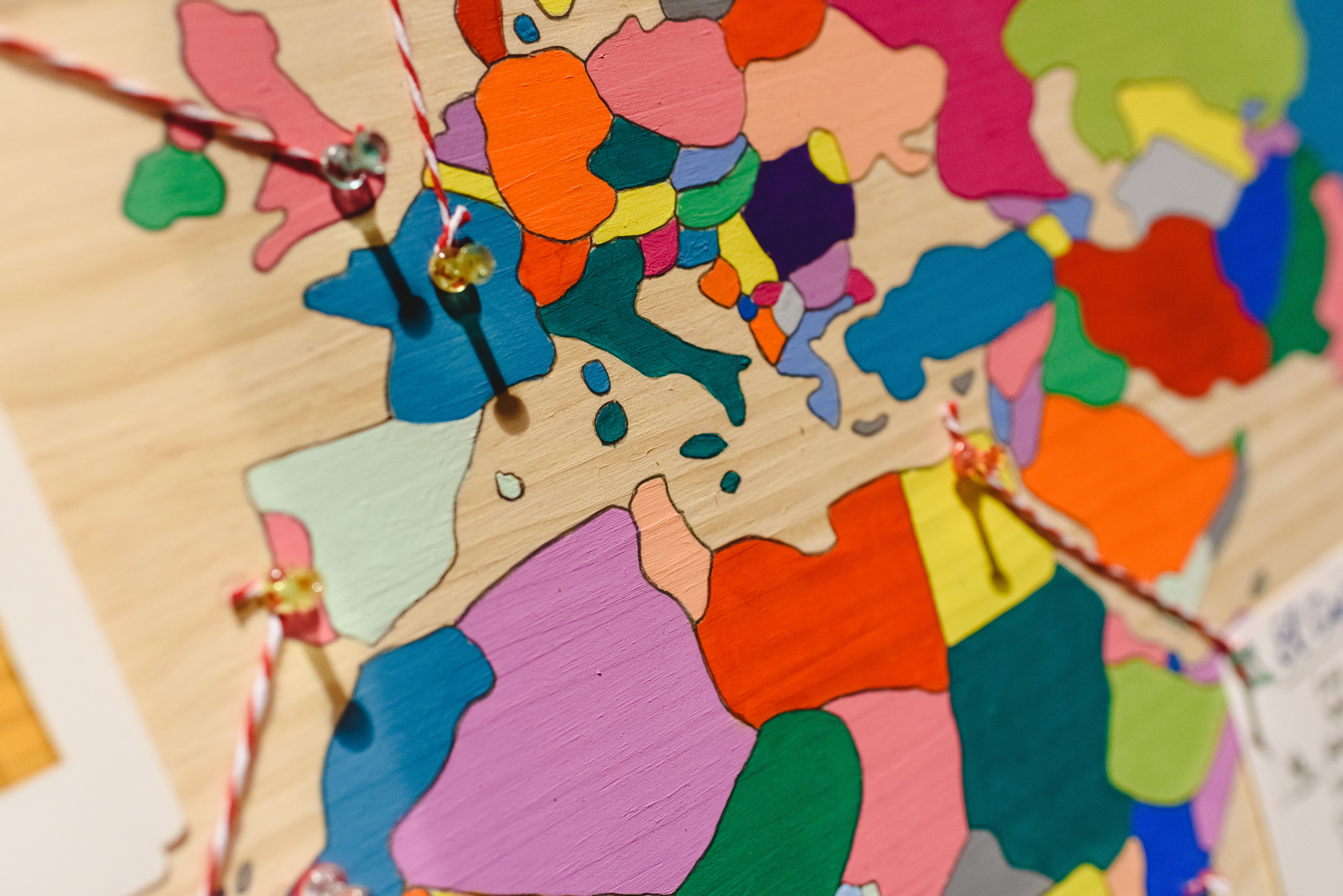 map-of-europe-with-thumbtacks-and-threads-joining-2026-01-05-06-17-34-utc